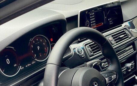 BMW 5 серия, 2015 год, 2 550 000 рублей, 9 фотография