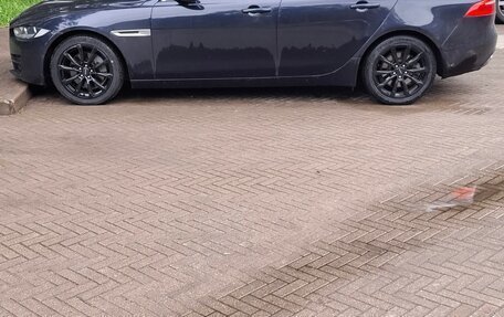 Jaguar XE I рестайлинг, 2017 год, 2 180 000 рублей, 9 фотография