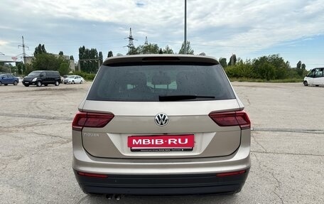 Volkswagen Tiguan II, 2018 год, 2 085 000 рублей, 6 фотография