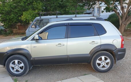 Hyundai Tucson III, 2006 год, 830 000 рублей, 4 фотография
