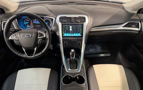 Ford Mondeo V, 2017 год, 1 999 800 рублей, 10 фотография
