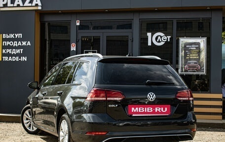 Volkswagen Golf VII, 2018 год, 1 879 000 рублей, 4 фотография
