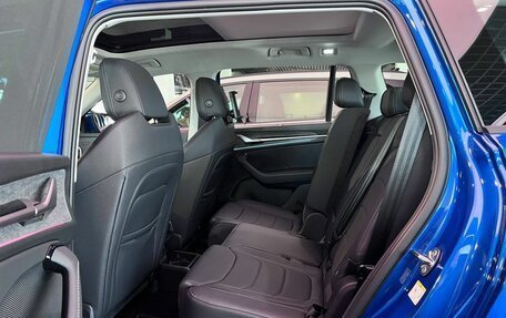 Skoda Kodiaq, 2025 год, 5 500 000 рублей, 10 фотография