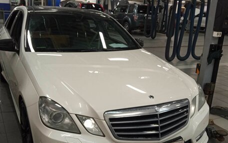 Mercedes-Benz E-Класс, 2012 год, 1 507 000 рублей, 2 фотография