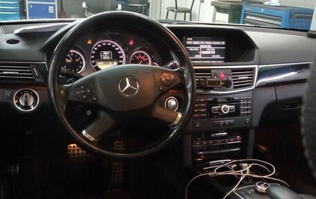 Mercedes-Benz E-Класс, 2012 год, 1 507 000 рублей, 5 фотография