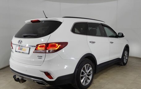 Hyundai Santa Fe III рестайлинг, 2016 год, 2 100 000 рублей, 5 фотография