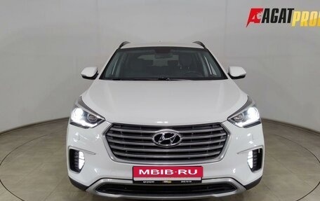 Hyundai Santa Fe III рестайлинг, 2016 год, 2 100 000 рублей, 2 фотография