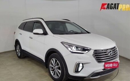 Hyundai Santa Fe III рестайлинг, 2016 год, 2 100 000 рублей, 3 фотография