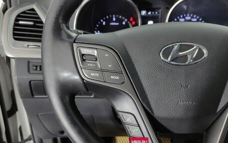 Hyundai Santa Fe III рестайлинг, 2016 год, 2 100 000 рублей, 13 фотография