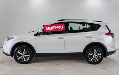 Toyota RAV4, 2019 год, 2 690 000 рублей, 8 фотография