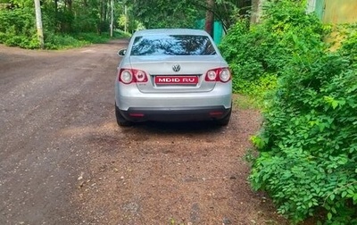 Volkswagen Jetta VI, 2010 год, 499 999 рублей, 1 фотография