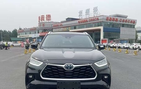 Toyota Highlander, 2022 год, 3 665 073 рублей, 7 фотография
