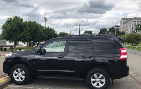 Toyota Land Cruiser Prado 150 рестайлинг 2, 2015 год, 3 900 000 рублей, 5 фотография