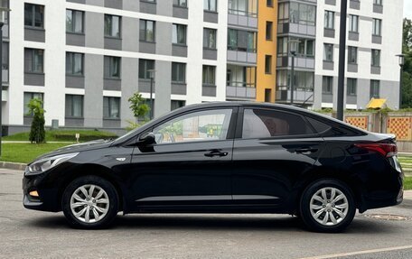 Hyundai Solaris II рестайлинг, 2017 год, 1 330 000 рублей, 2 фотография
