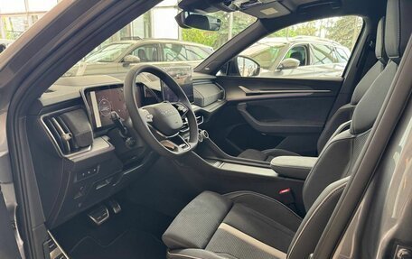 Skoda Kodiaq, 2025 год, 5 650 000 рублей, 10 фотография