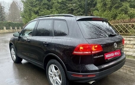 Volkswagen Touareg III, 2016 год, 2 900 000 рублей, 2 фотография