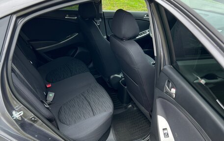 Hyundai Solaris II рестайлинг, 2016 год, 1 100 000 рублей, 13 фотография