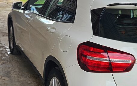 Mercedes-Benz GLA, 2017 год, 2 100 000 рублей, 3 фотография