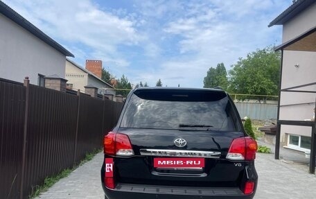 Toyota Land Cruiser 200, 2013 год, 4 500 000 рублей, 4 фотография