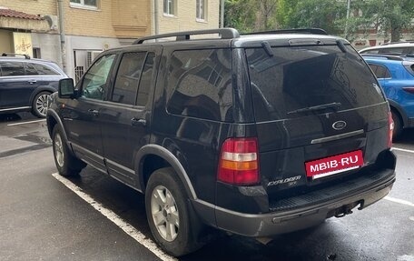 Ford Explorer III, 2004 год, 715 000 рублей, 3 фотография