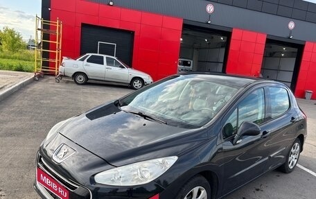 Peugeot 308 II, 2012 год, 490 000 рублей, 2 фотография