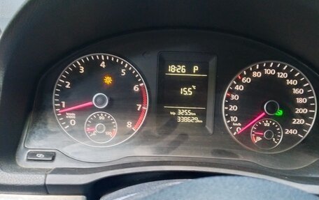 Volkswagen Jetta VI, 2010 год, 499 999 рублей, 10 фотография
