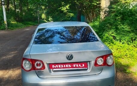 Volkswagen Jetta VI, 2010 год, 499 999 рублей, 6 фотография