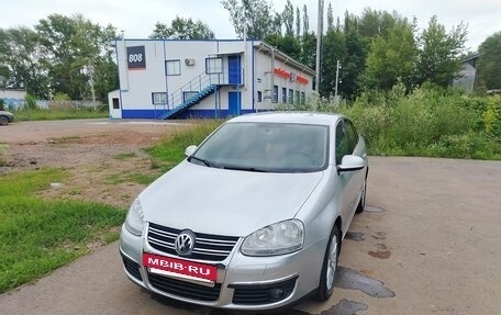 Volkswagen Jetta VI, 2010 год, 655 000 рублей, 7 фотография