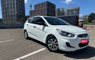 Hyundai Solaris II рестайлинг, 2013 год, 780 000 рублей, 1 фотография