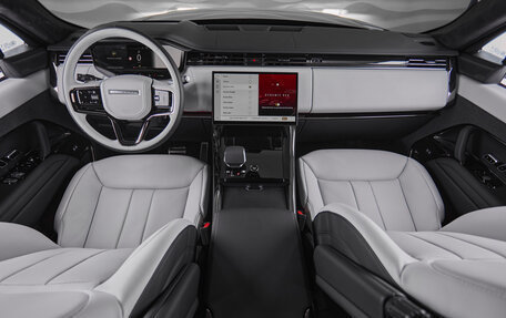 Land Rover Range Rover Sport, 2025 год, 22 700 000 рублей, 15 фотография
