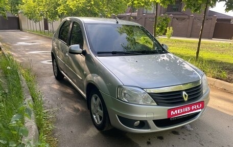 Renault Logan I, 2012 год, 595 000 рублей, 2 фотография