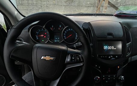 Chevrolet Cruze II, 2014 год, 698 000 рублей, 3 фотография