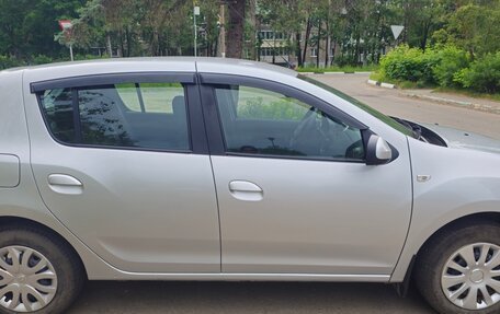 Renault Sandero II рестайлинг, 2014 год, 770 000 рублей, 3 фотография