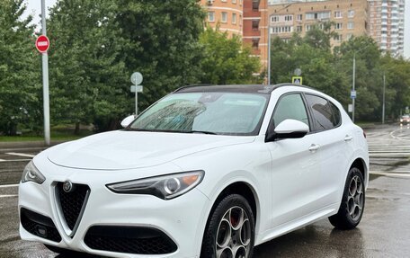Alfa Romeo Stelvio, 2019 год, 2 450 000 рублей, 2 фотография