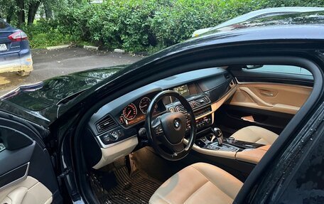 BMW 5 серия, 2016 год, 1 950 000 рублей, 10 фотография