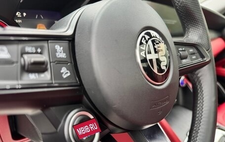 Alfa Romeo Stelvio, 2019 год, 2 450 000 рублей, 6 фотография