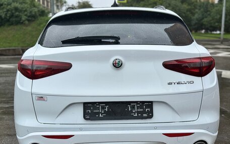 Alfa Romeo Stelvio, 2019 год, 2 450 000 рублей, 33 фотография