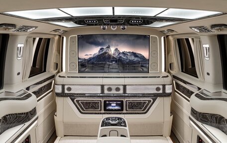 Mercedes-Benz V-Класс, 2025 год, 47 000 000 рублей, 6 фотография