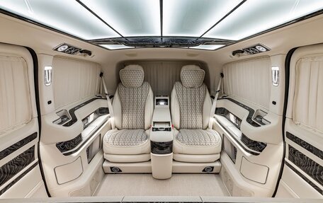 Mercedes-Benz V-Класс, 2025 год, 47 000 000 рублей, 23 фотография