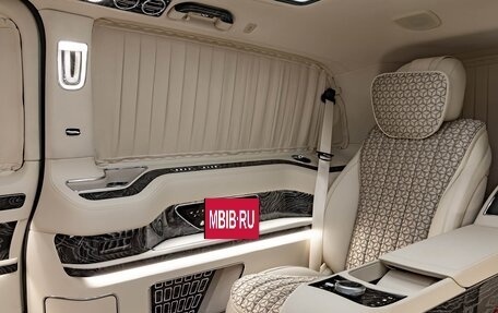 Mercedes-Benz V-Класс, 2025 год, 47 000 000 рублей, 37 фотография