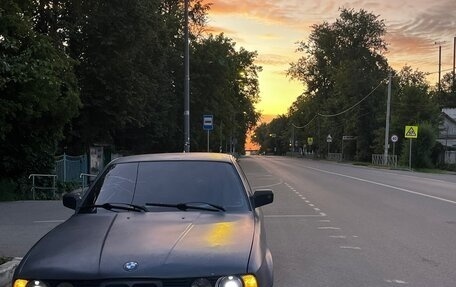 BMW 5 серия, 1991 год, 150 000 рублей, 1 фотография