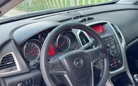 Opel Astra J, 2011 год, 629 000 рублей, 22 фотография