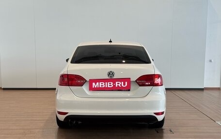 Volkswagen Jetta VI, 2011 год, 770 000 рублей, 7 фотография