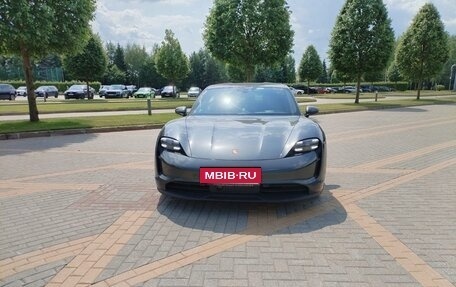 Porsche Taycan I, 2020 год, 7 000 000 рублей, 3 фотография