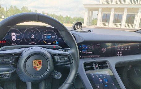 Porsche Taycan I, 2020 год, 7 000 000 рублей, 8 фотография