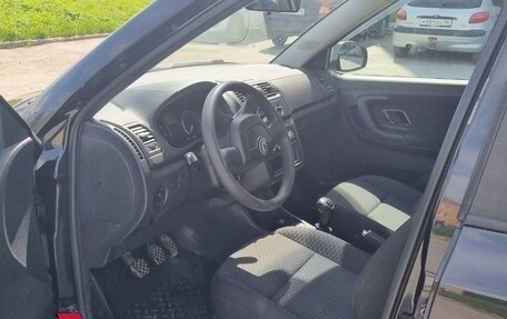 Skoda Fabia II, 2010 год, 600 000 рублей, 9 фотография