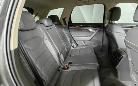 Volkswagen Touareg III, 2019 год, 5 149 000 рублей, 16 фотография