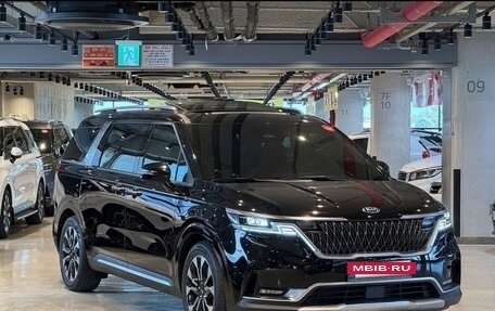 KIA Carnival, 2021 год, 2 820 000 рублей, 2 фотография