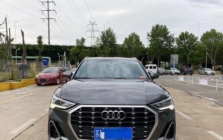 Audi Q3, 2022 год, 2 330 000 рублей, 2 фотография