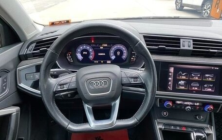Audi Q3, 2022 год, 2 330 000 рублей, 8 фотография